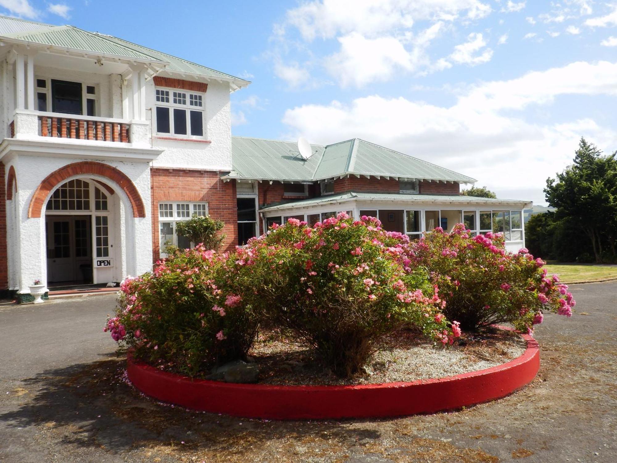 Owaka Thomas'S Catlins Lodge And Camp Ground חדר תמונה